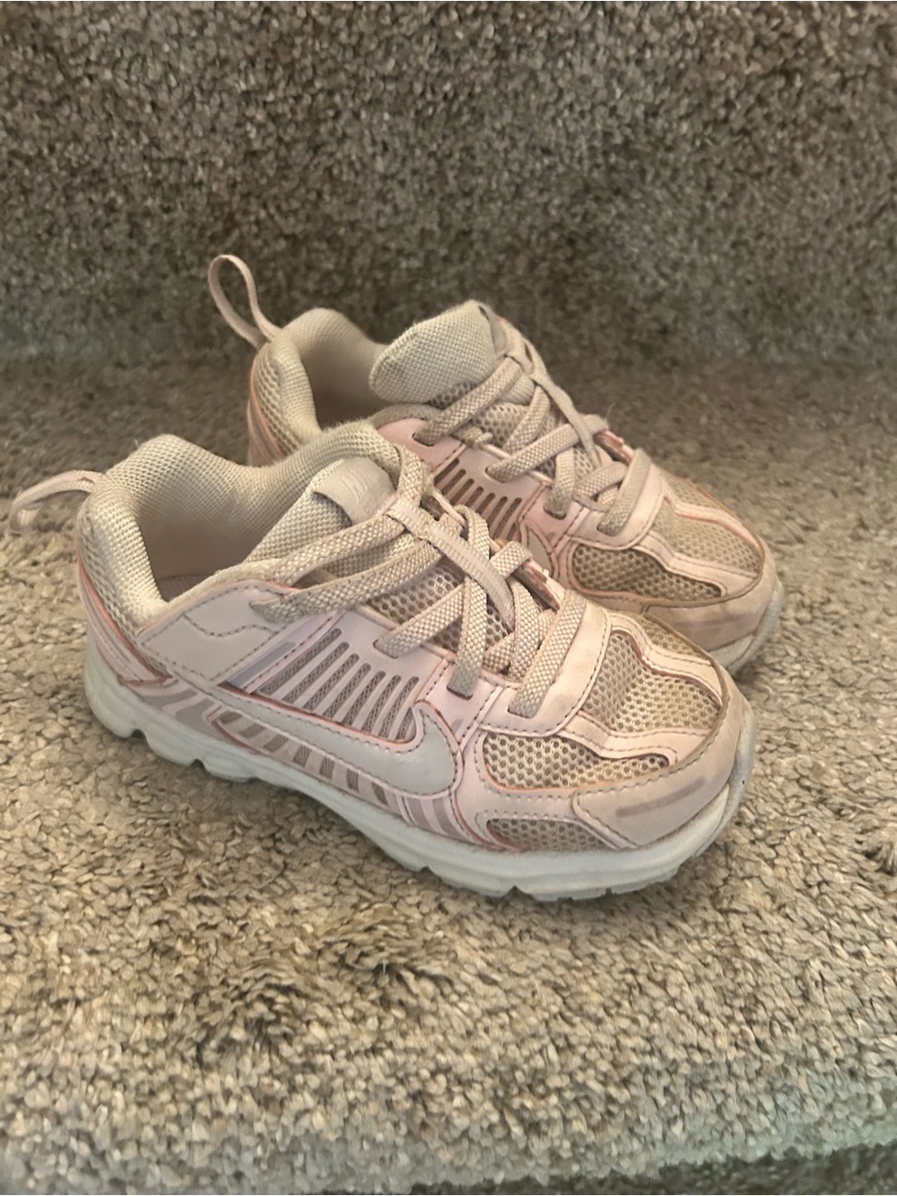 Nike Vomero 5 Kids Pale Pink Mesh Sneakers